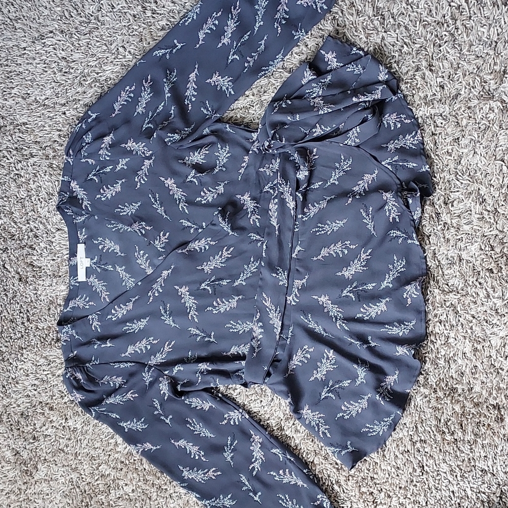 Gray floral wrap shirt